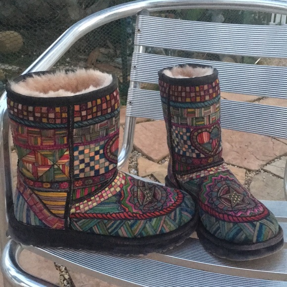 Uggs-custom painted - Picture 1 of 6